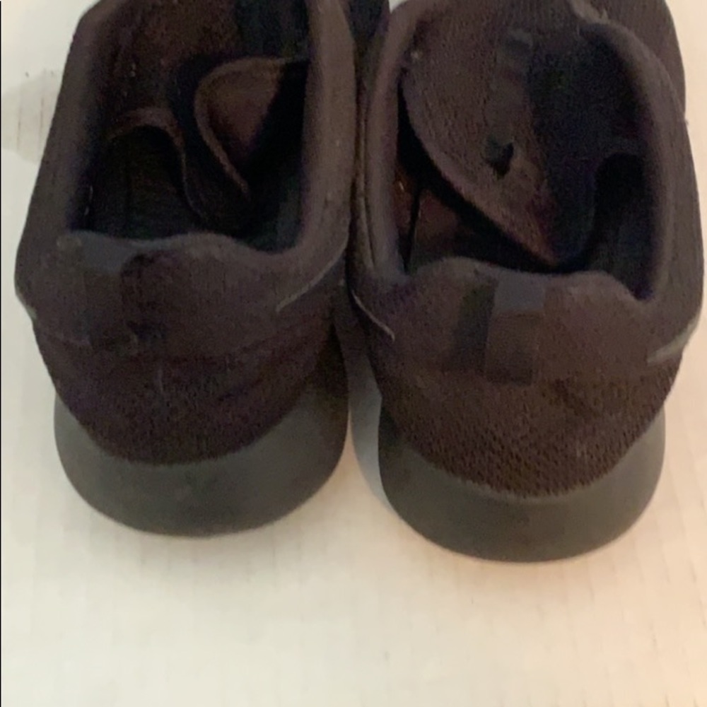 Nike Roshe Run - Picture 3 of 4